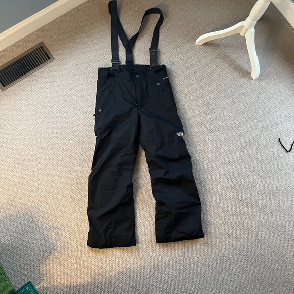 BOGO North Face SnowQuest Suspender Snow Pants - Picture 14 of 14